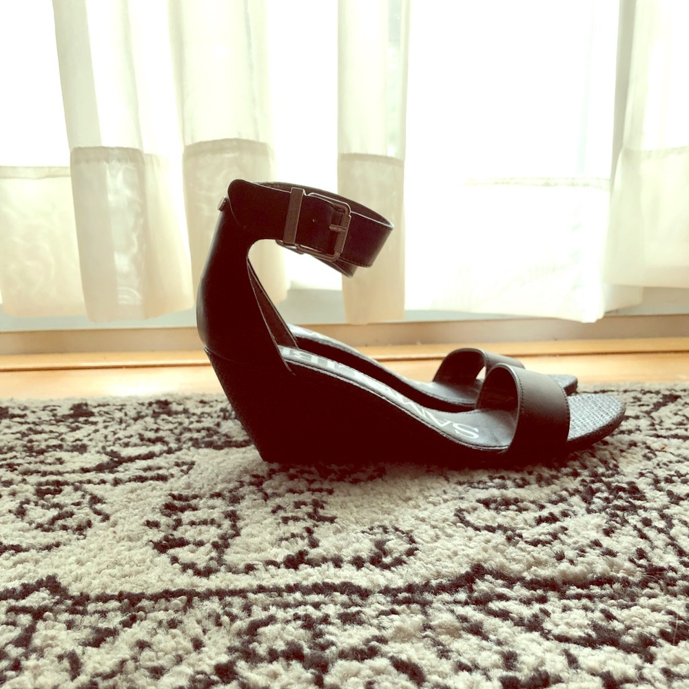 Black ankle strap low wedges